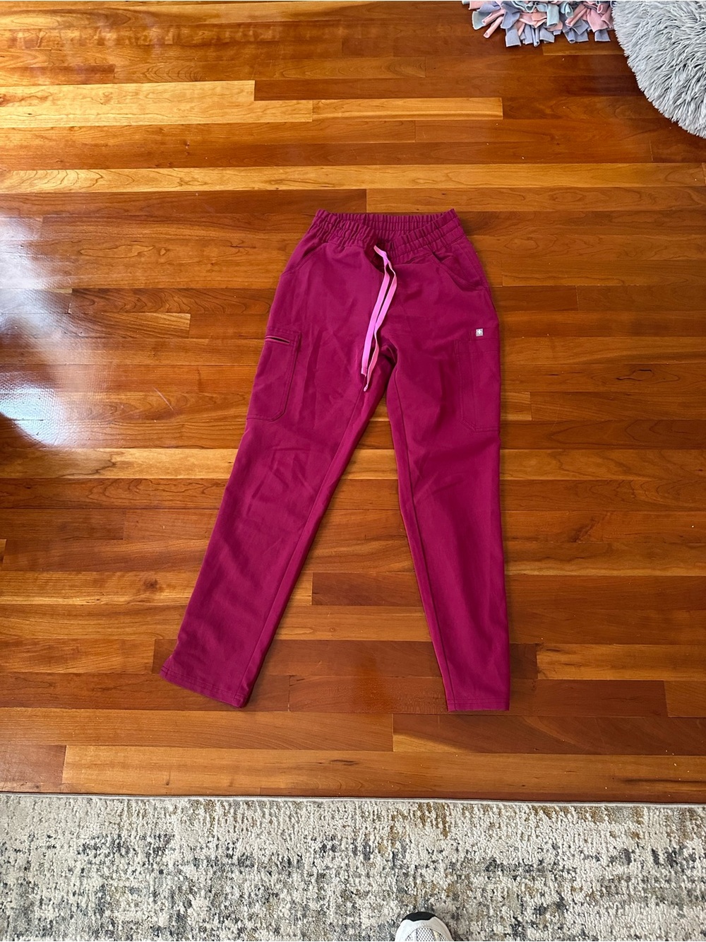 FIGS Darks Magenta Yola Skinny Scrub Pants